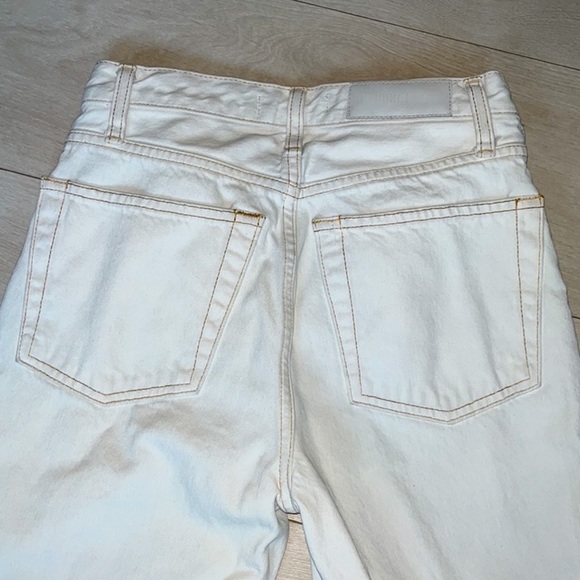 RE/DONE ORIGINALS- White / Bleach Light Wash Wide Leg Jeans - Picture 6 of 8